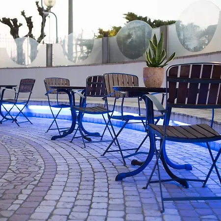 Otel Amba