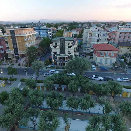 Amba ホテル リミニ